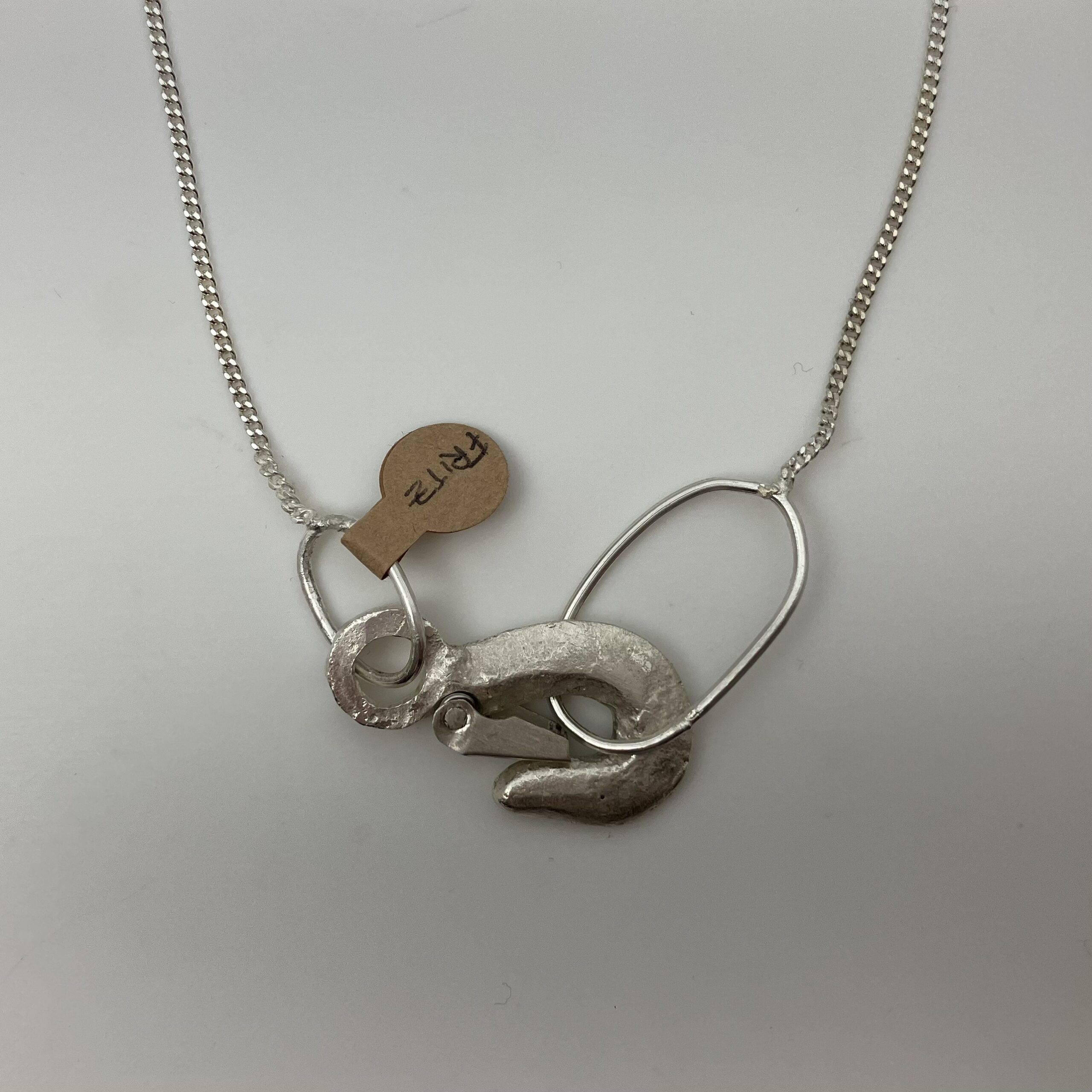 Liten krok halsband