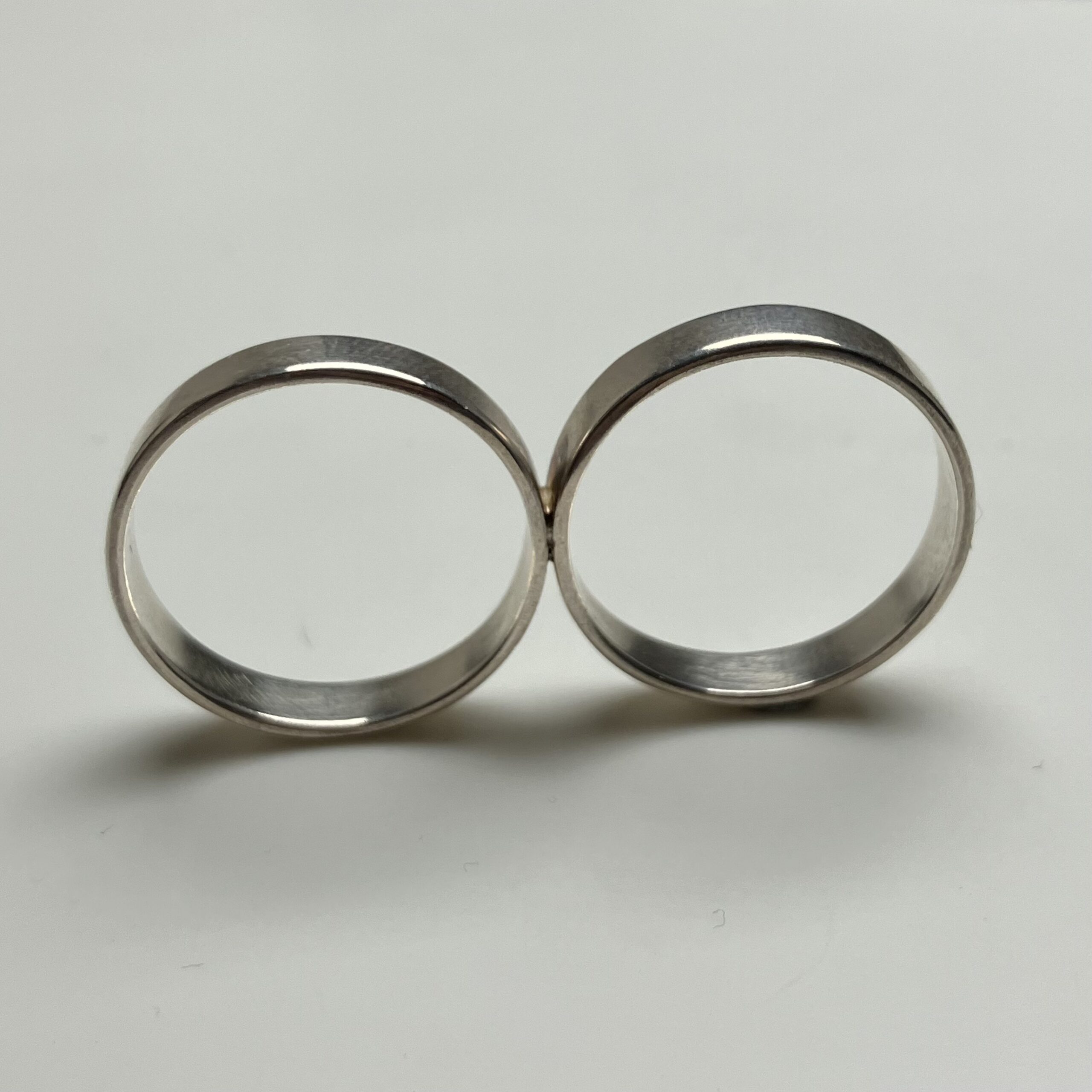 Ring silver