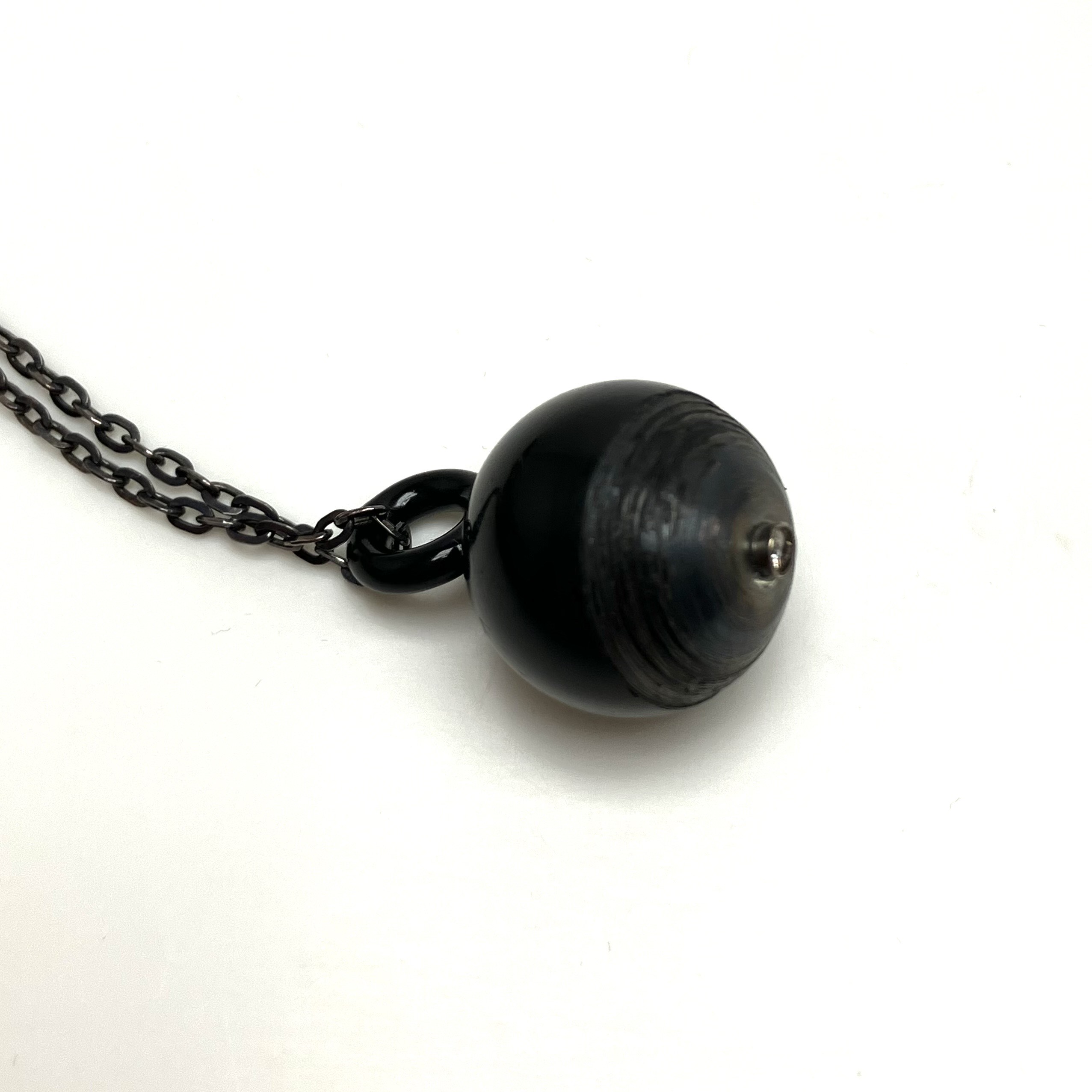 Halssmycke med diamant