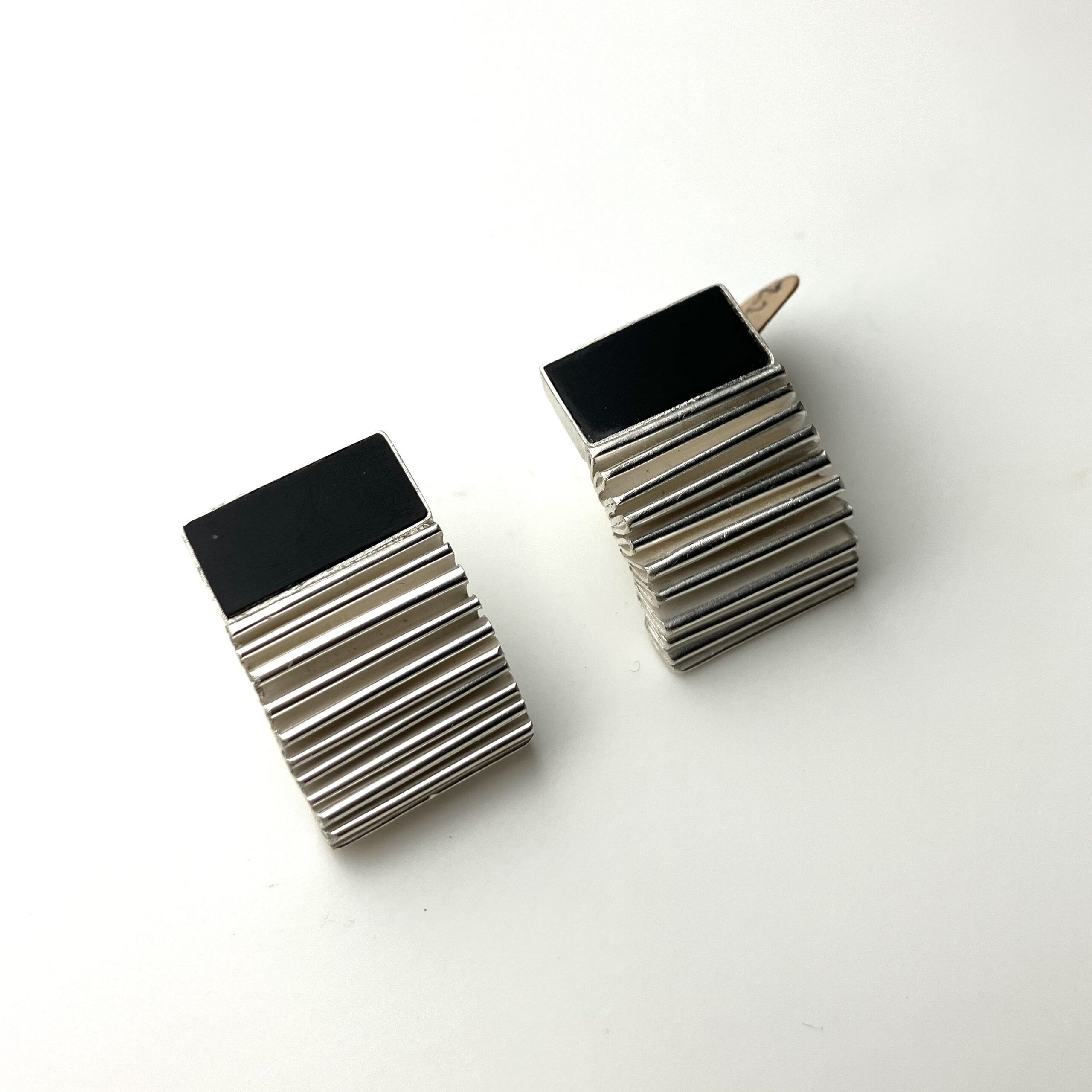 Örhängen silver och plexiglas