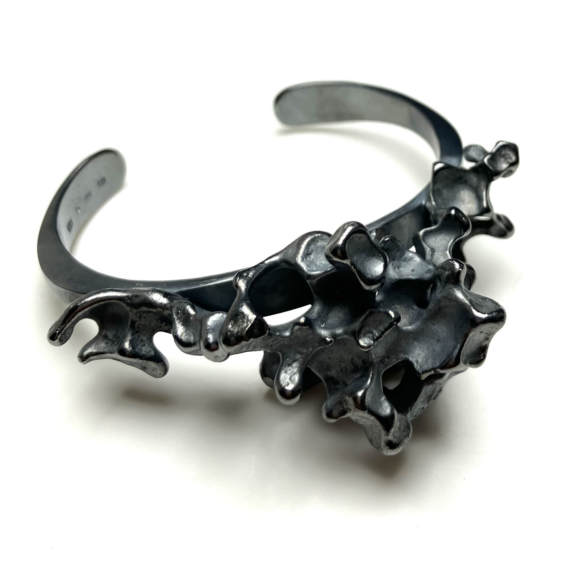 Armband oxiderat silver