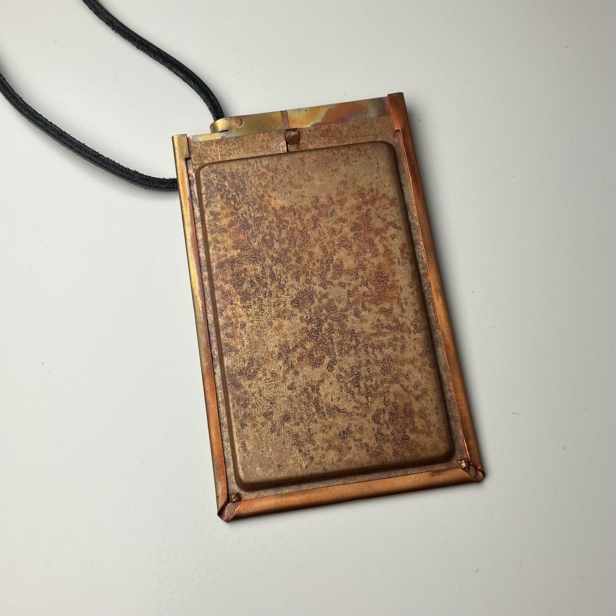 Korthållare i koppar