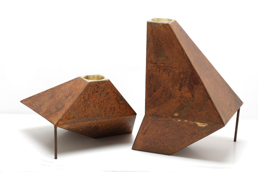 Ljusstake med stödben