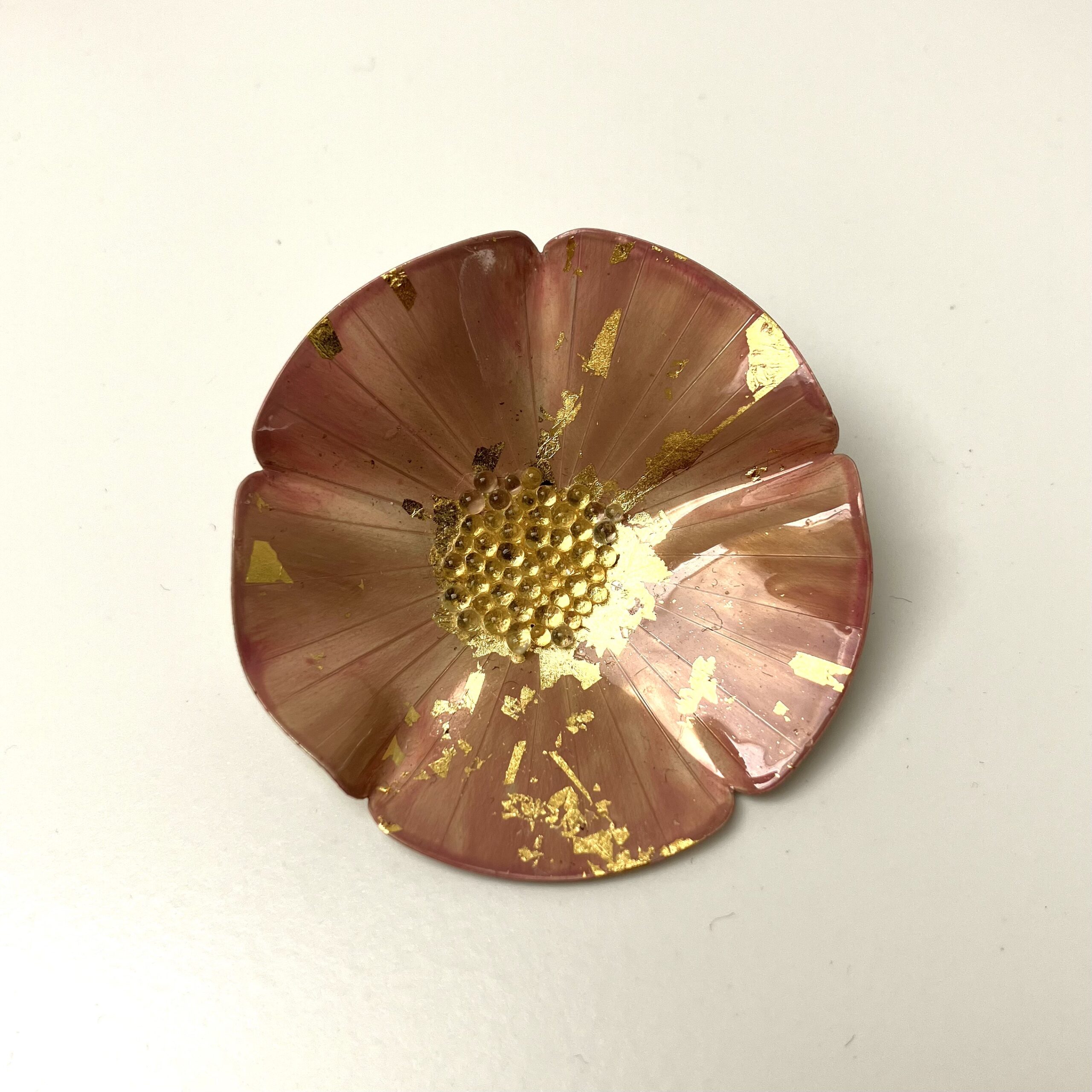 Stor ljusrosa blomma