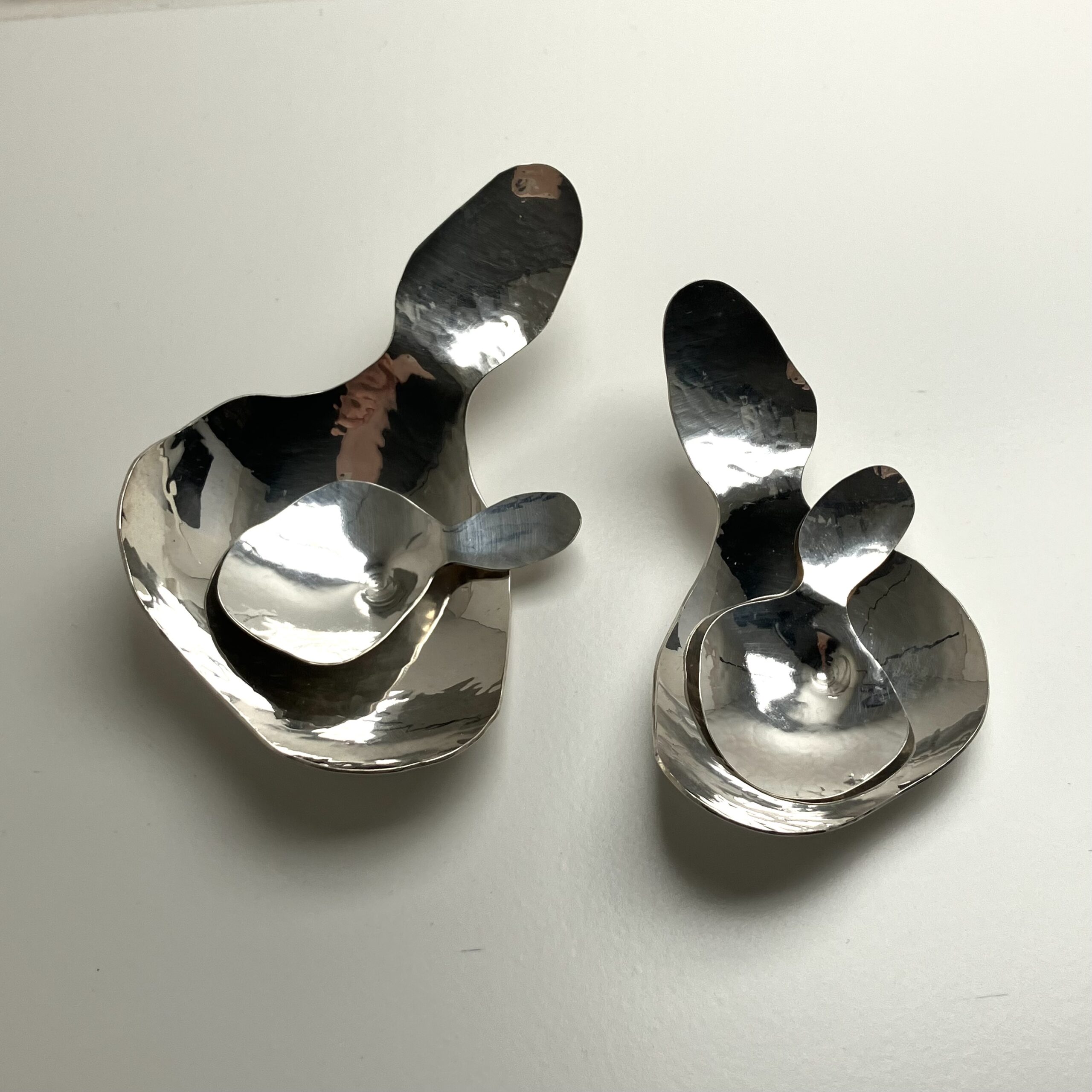 ”Utan regn, inga blommor” – sked i silver